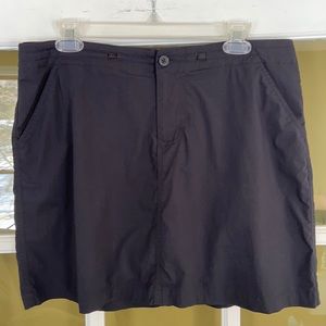 Quest Black Nylon/Spandex Skort Women's Size 12